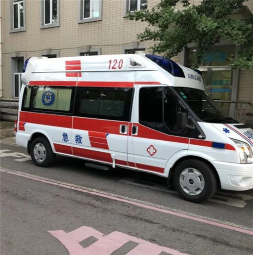 井研选择我们的救护车出租,开启安心转院之旅